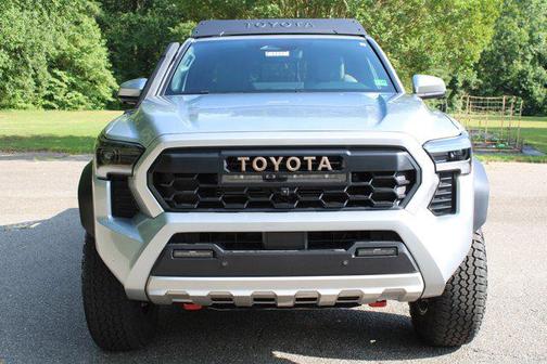 2025 Toyota Tacoma Hybrid Trailhunter