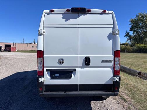 2024 RAM ProMaster 2500 Tradesman