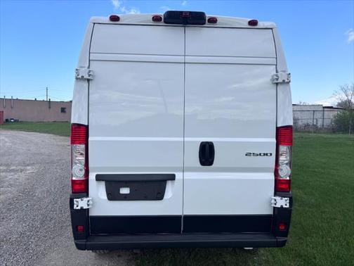 2023 RAM ProMaster 2500 High Roof