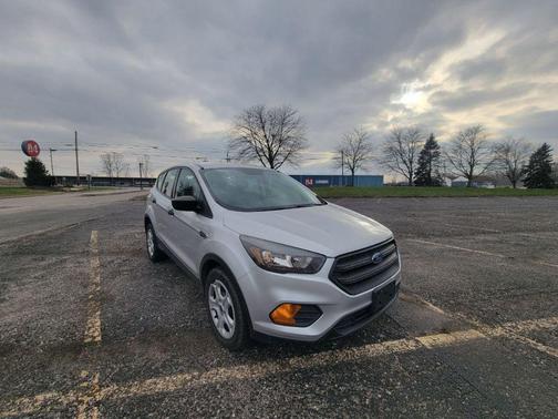 2019 Ford Escape S