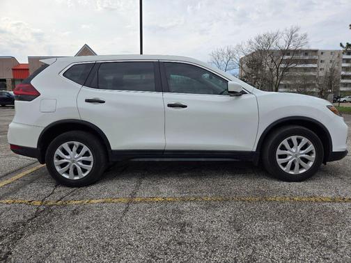 2020 Nissan Rogue S