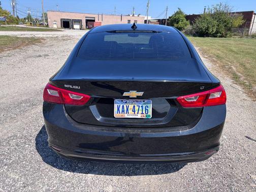 2017 Chevrolet Malibu 1LT