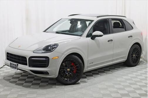 2021 Porsche Cayenne GTS