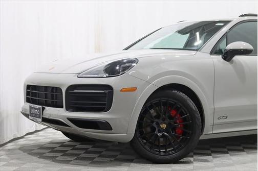 2021 Porsche Cayenne GTS