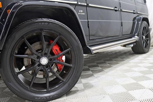 Obsidian Black Metallic 2015 Mercedes-Benz G-Class 4MATIC