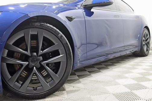 2021 Tesla Model S Plaid