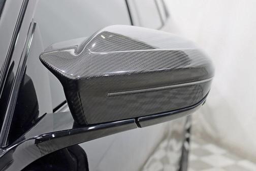 Black Sapphire Metallic 2024 BMW i5 M60