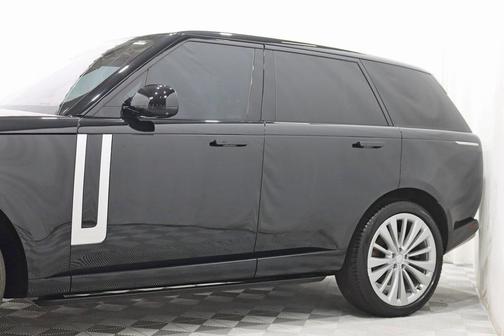 2023 Land Rover Range Rover First Edition