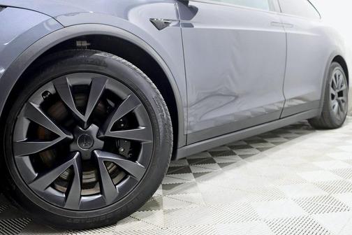 2022 Tesla Model X Dual Motor All-Wheel Drive