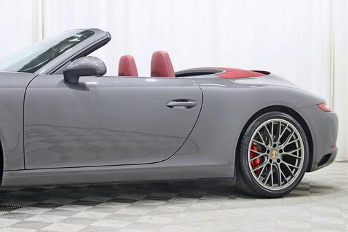 Agate Grey Metallic 2018 Porsche 911 911 Carrera S