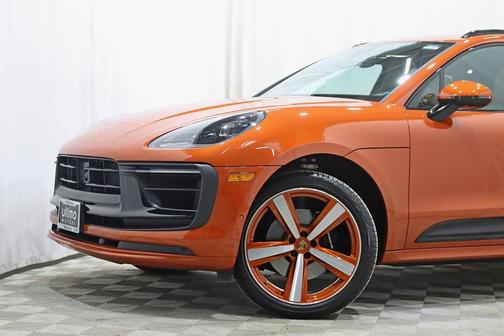 2022 Porsche Macan S