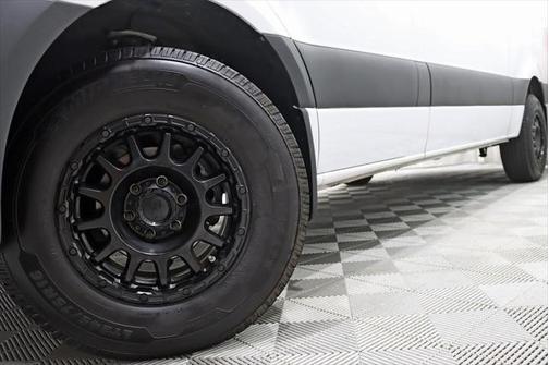 2024 Mercedes-Benz Sprinter 2500 Standard Roof