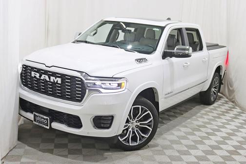 Ivory White Tri-Coat Pearlcoat 2025 RAM 1500 ST