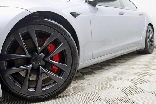 Lunar Silver 2025 Tesla Model S Plaid