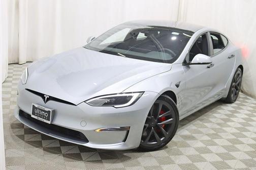 Lunar Silver 2025 Tesla Model S Plaid