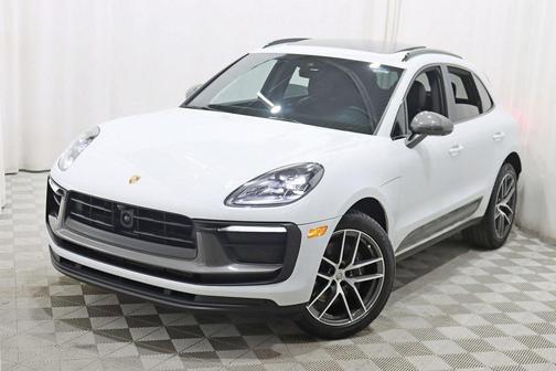 2023 Porsche Macan T