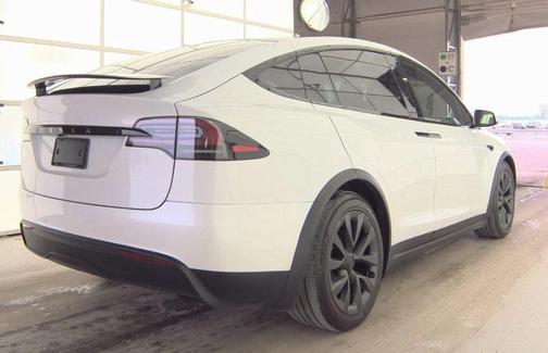 2024 Tesla Model X Long Range