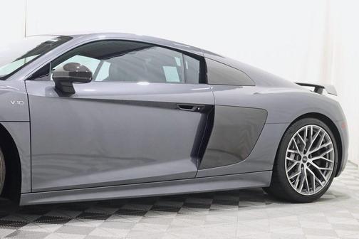 2018 Audi R8 5.2 V10 plus
