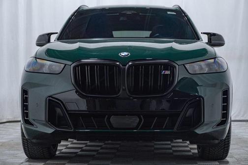 2024 BMW X5 M60i