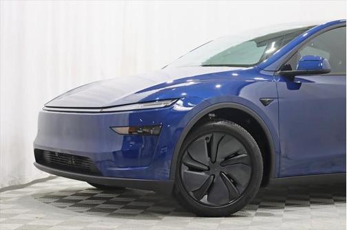 2026 Tesla Model Y Long Range Dual Motor All-Wheel Drive