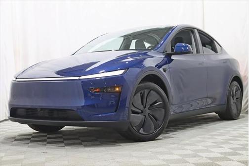 2026 Tesla Model Y Long Range Dual Motor All-Wheel Drive