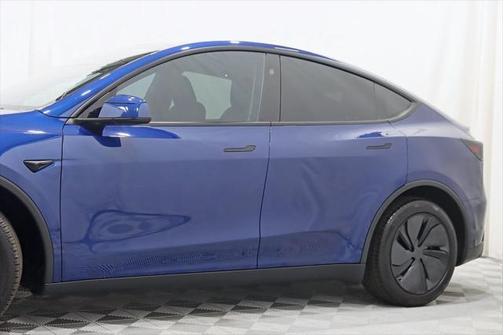 2026 Tesla Model Y Long Range Dual Motor All-Wheel Drive