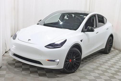 2023 Tesla Model Y Long Range Dual Motor All-Wheel Drive