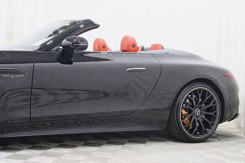 Obsidian Black Metallic 2022 Mercedes-Benz AMG SL 63 Base
