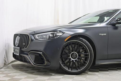 MANUFAKTUR Signature Night Black Magno 2024 Mercedes-Benz AMG S 63 E 4MATIC
