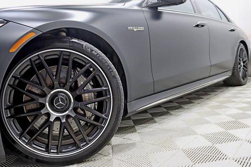 MANUFAKTUR Signature Night Black Magno 2024 Mercedes-Benz AMG S 63 E 4MATIC