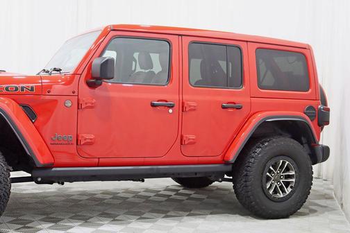 Firecracker Red Clearcoat 2024 Jeep Wrangler Rubicon 392