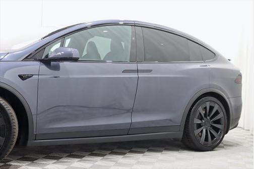2022 Tesla Model X Dual Motor All-Wheel Drive