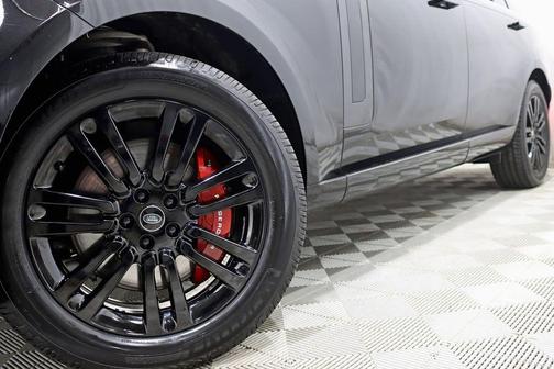 2023 Land Rover Range Rover P530 SE