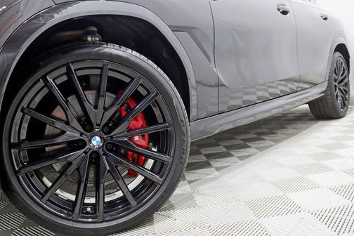 Black Sapphire Metallic 2025 BMW X6 M60i