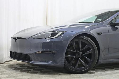 2023 Tesla Model S Base