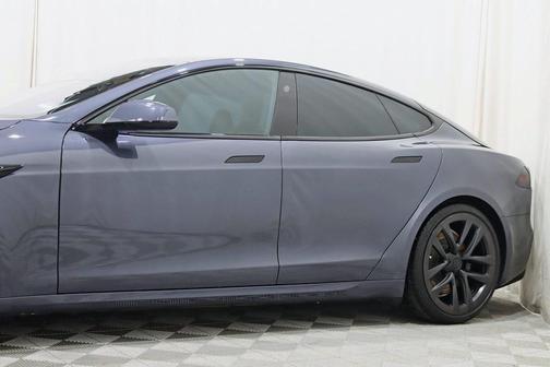 2023 Tesla Model S Base