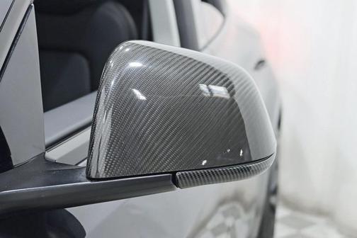 2024 Tesla Model Y Performance Dual Motor All-Wheel Drive