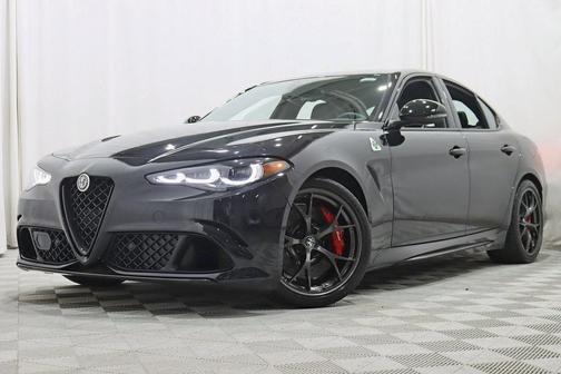 2024 Alfa Romeo Giulia Quadrifoglio