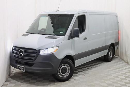 2025 Mercedes-Benz Sprinter 2500 Standard Roof