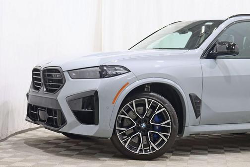 Brooklyn Grey Metallic 2024 BMW X5 M Base