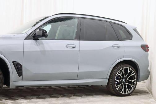 Brooklyn Grey Metallic 2024 BMW X5 M Base