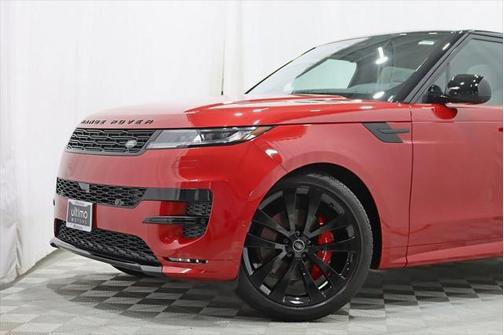 2025 Land Rover Range Rover Sport SE