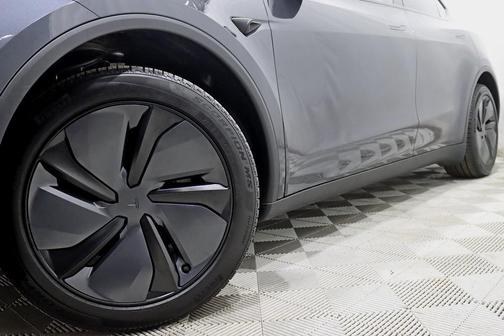 2026 Tesla Model Y Premium All-Wheel Drive