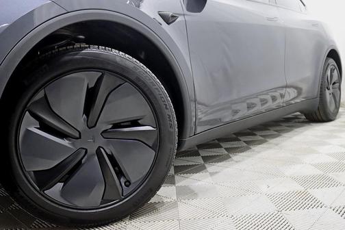 2026 Tesla Model Y Premium All-Wheel Drive