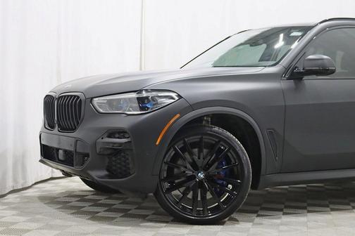 2023 BMW X5 M50i