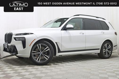 Mineral White Metallic 2024 BMW X7 xDrive40i