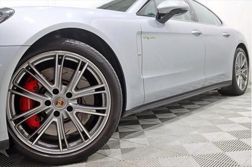 2021 Porsche Panamera E-Hybrid 4S