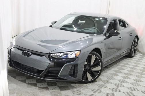 2023 Audi e-tron GT Prestige quattro