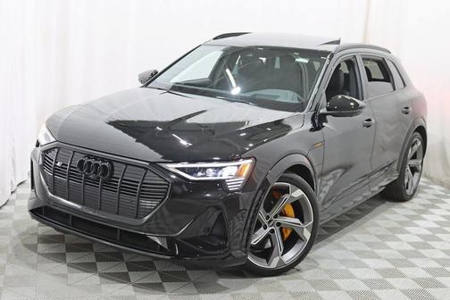2022 Audi e-tron S Prestige