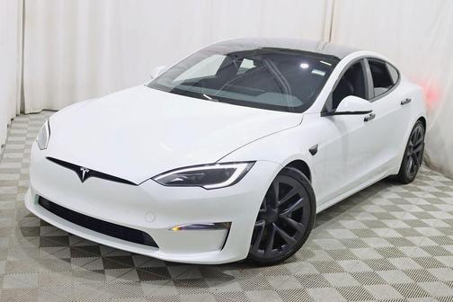 Pearl White Multi-Coat 2022 Tesla Model S Base